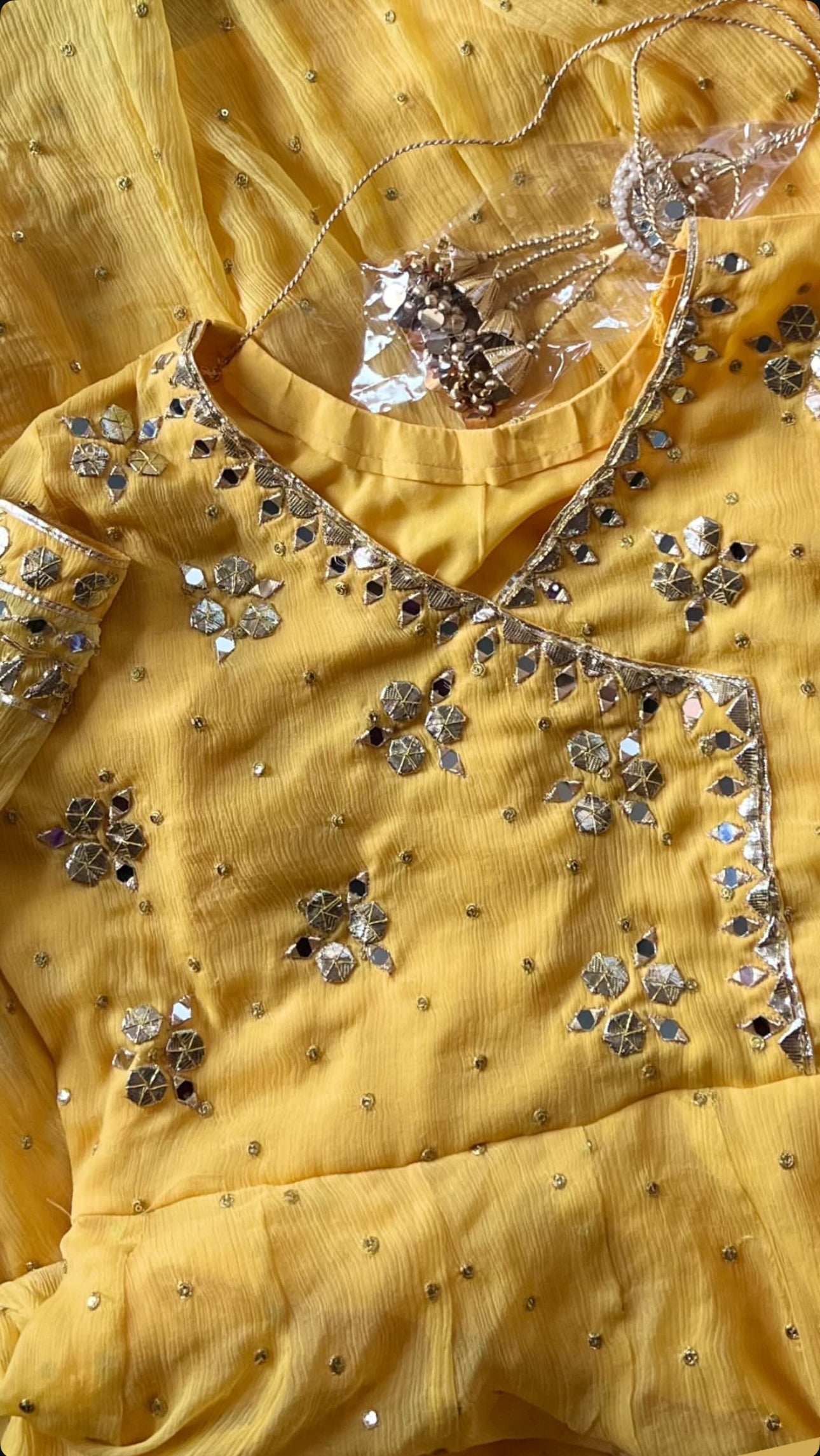 Mastani ( yellow)